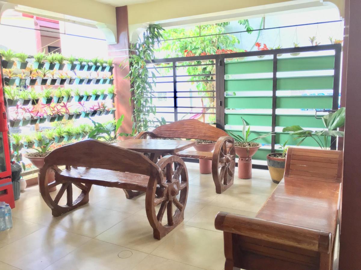 Jemz Tagaytay Budget Transient Tagaytay City Exterior foto